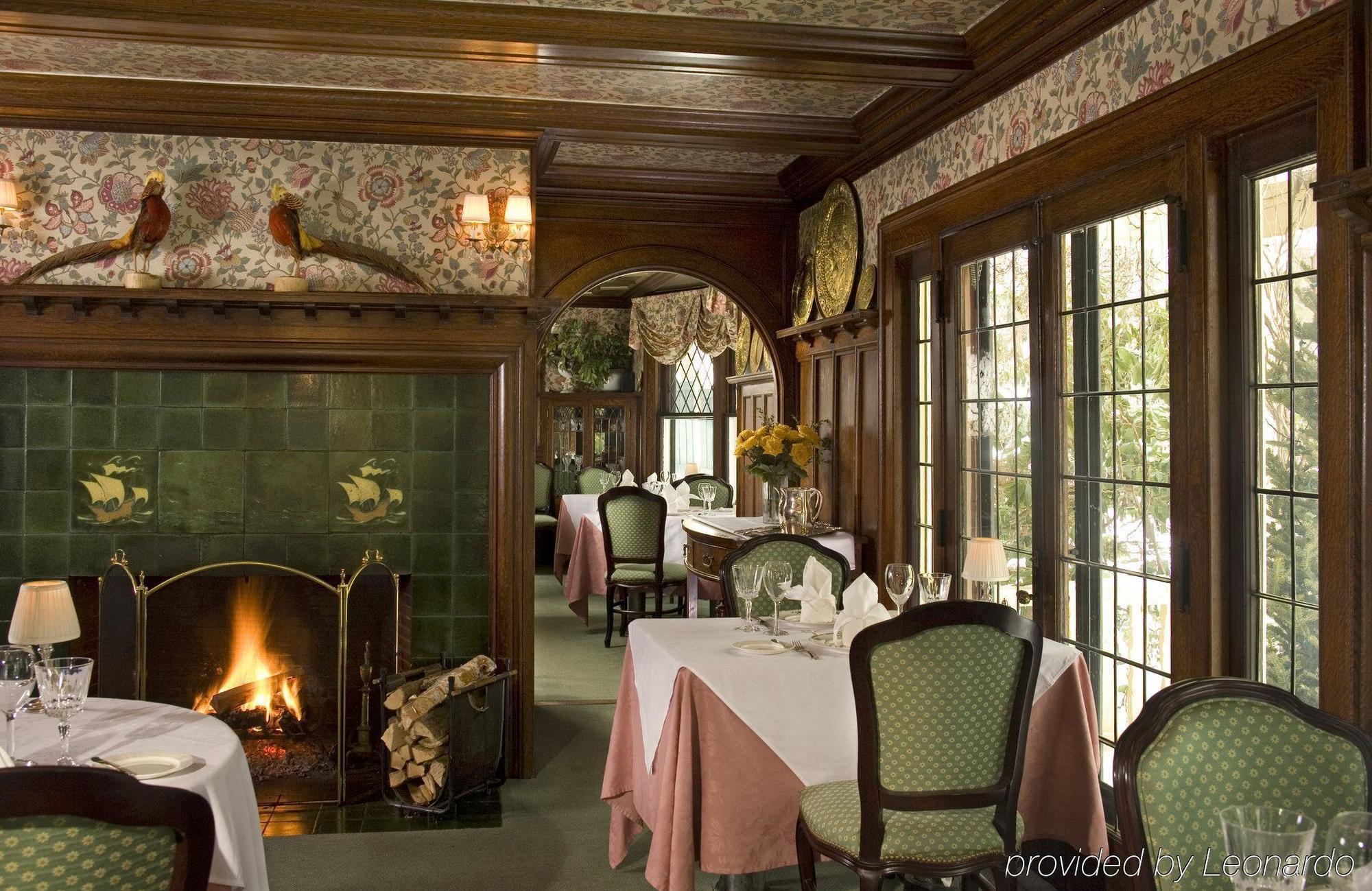 לינה וארוחת בוקר Holderness The Manor On Golden Pond מסעדה תמונה
